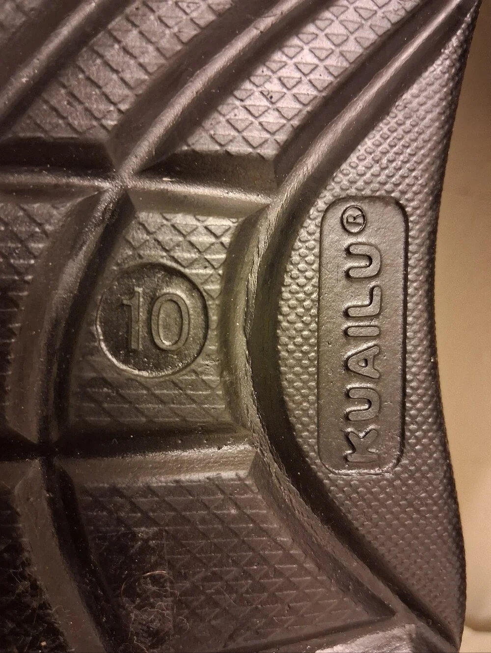 Men's KUAILU Black Slip-On Comfort Slides Similar to Crocs , size 10